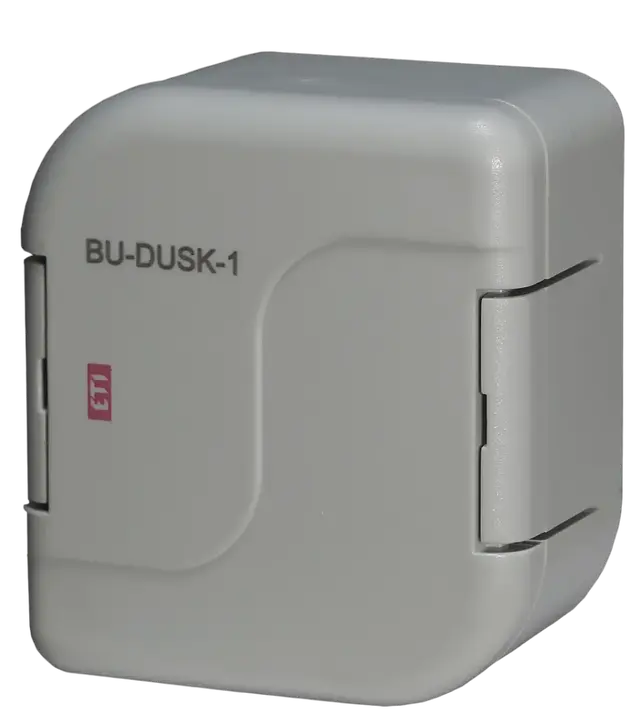 Bild von * BU-DUSK-1